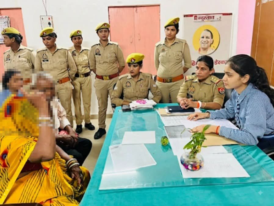 मिशन शक्ति के तहत छात्रा भूमि दुबे बनीं एक दिन की महिला थाना प्रभारी-